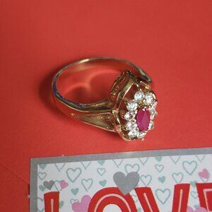 Beautiful ruby and chip diamond ring